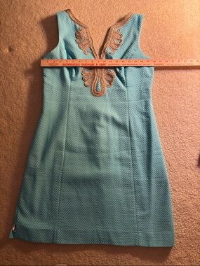 Sleeveless Turquoise Lilly Pulitzer  V-Neck Shift Dress
